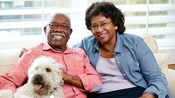 Dominium_Briar Park_Senior Couple with Pet Lifestyle Photo_Amenity